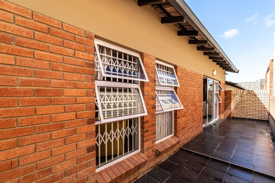 3 Bedroom Property for Sale in Beacon Bay Eastern Cape